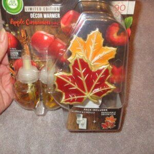NIP Air Wick FALL LEAVES Decor WARMER & REFILLS Limited Edition APPLE CINNAMON